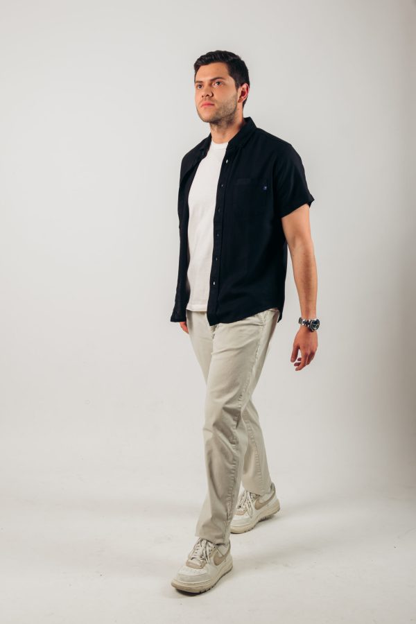 Camisa negro manga corta